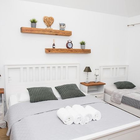Apartmány Ellie Znojmo Exterior foto