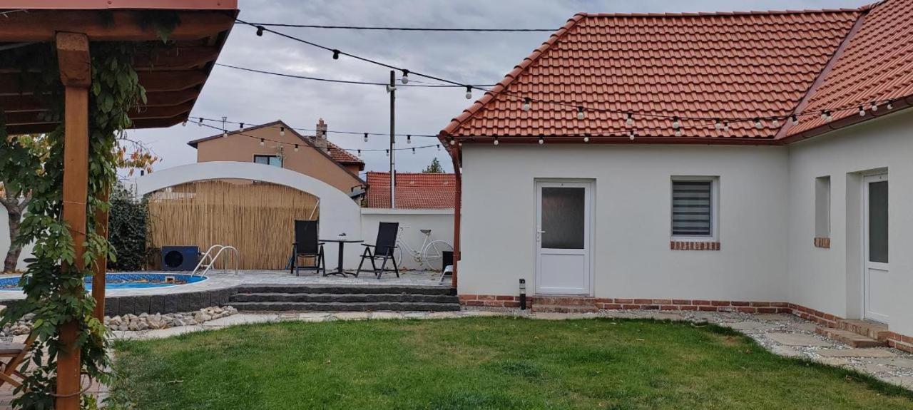 Apartmány Ellie Znojmo Exterior foto